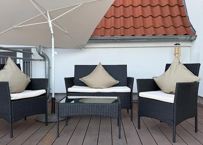Penthouse With Roof Terrace - Central, Quiet Location Lejlighed