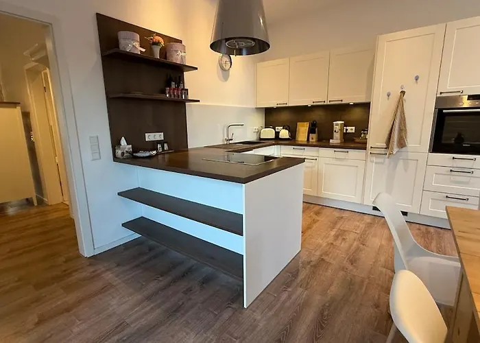 公寓 Penthouse With Roof Terrace - Central, Quiet Location
